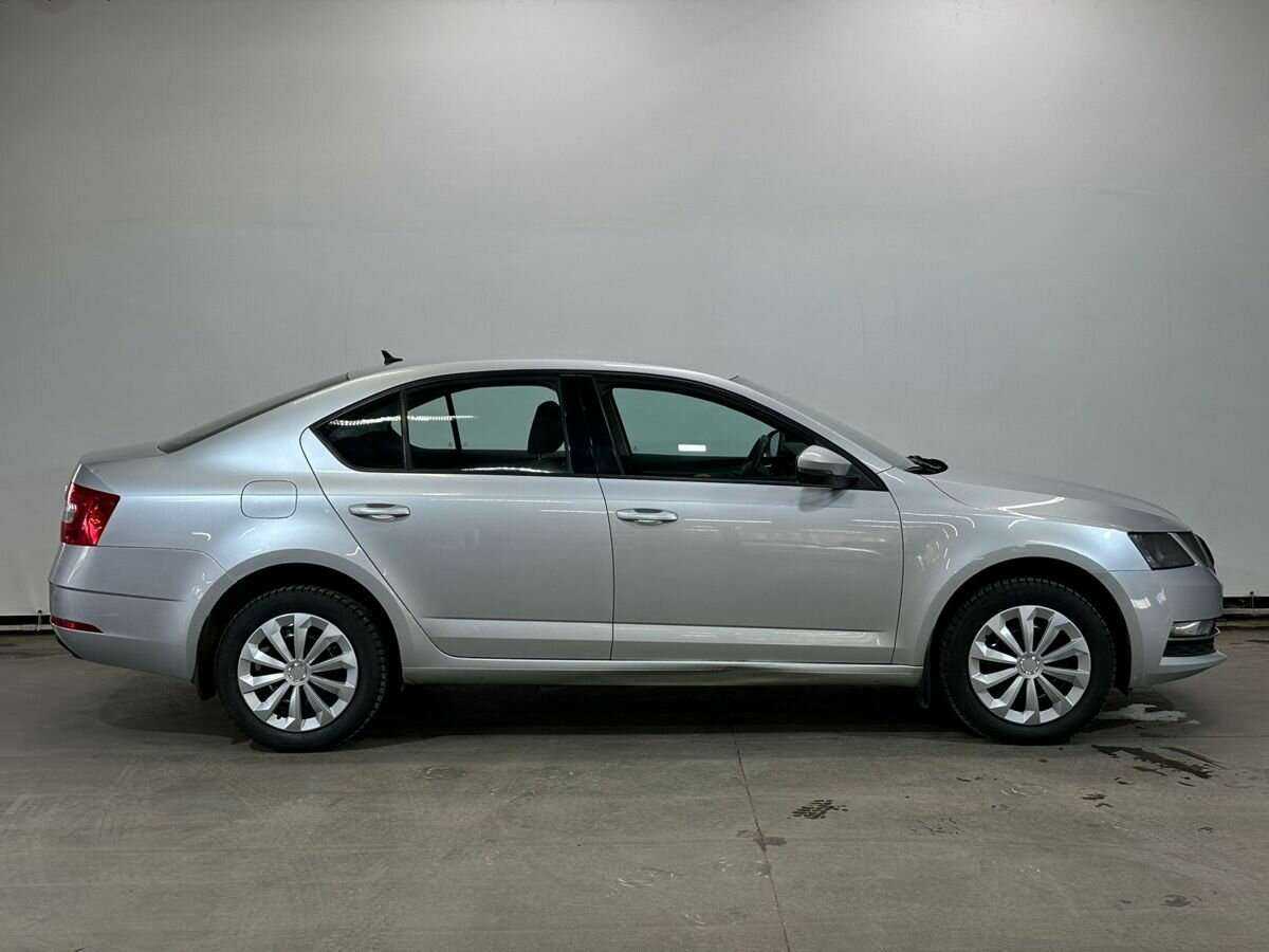Купить Skoda Octavia, 2018, 93 472 км, фото №4