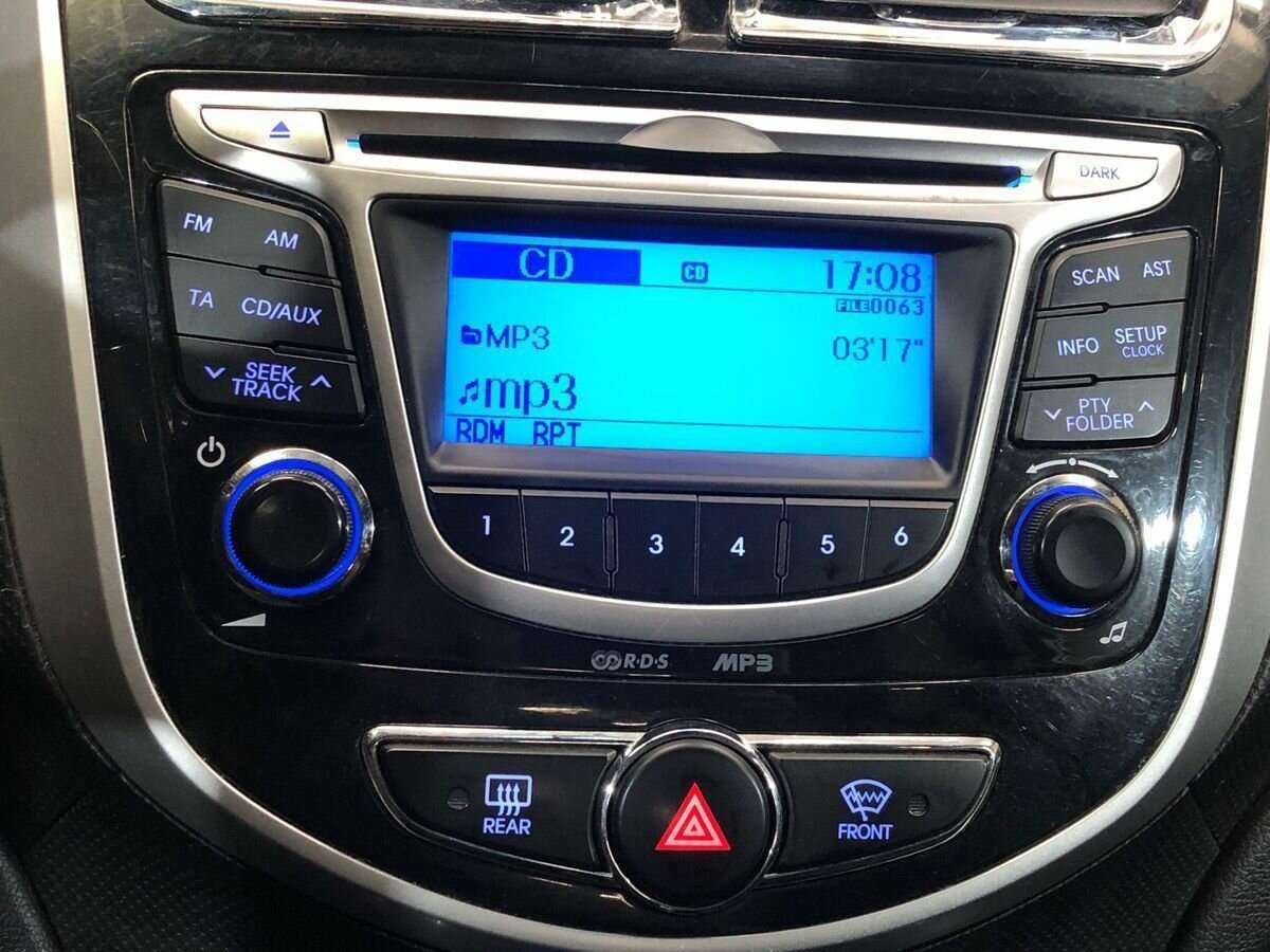 Купить Hyundai Solaris, 2014, 96 200 км, фото №13