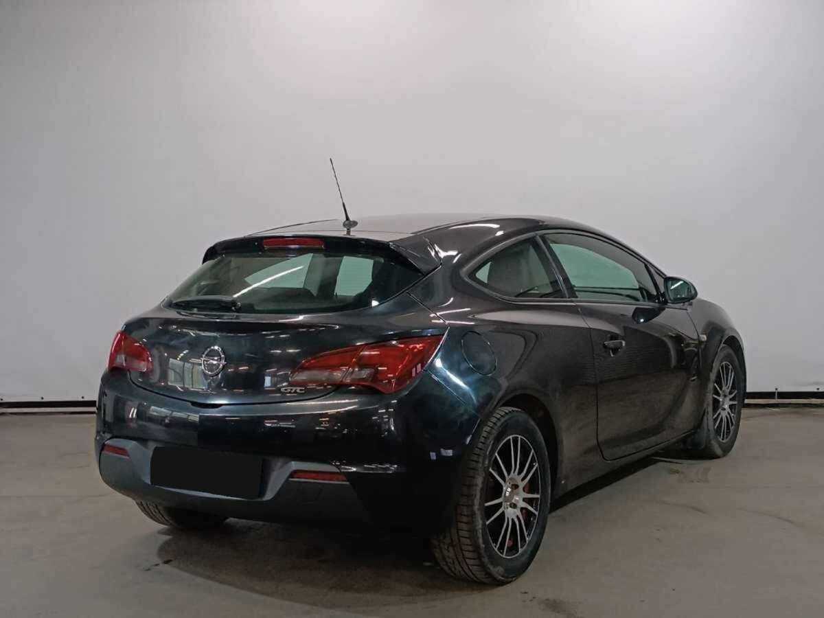 Купить Opel Astra GTC, 2012, 220 583 км, фото №5