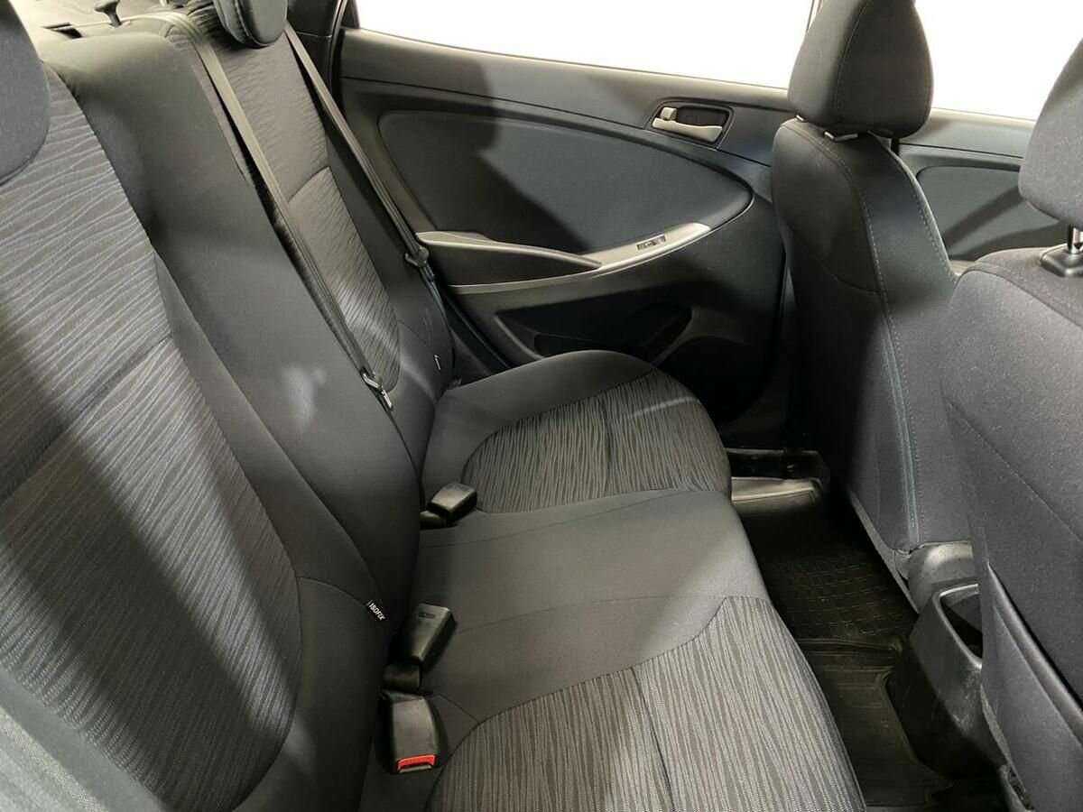 Купить Hyundai Solaris, 2015, 108 260 км, фото №11