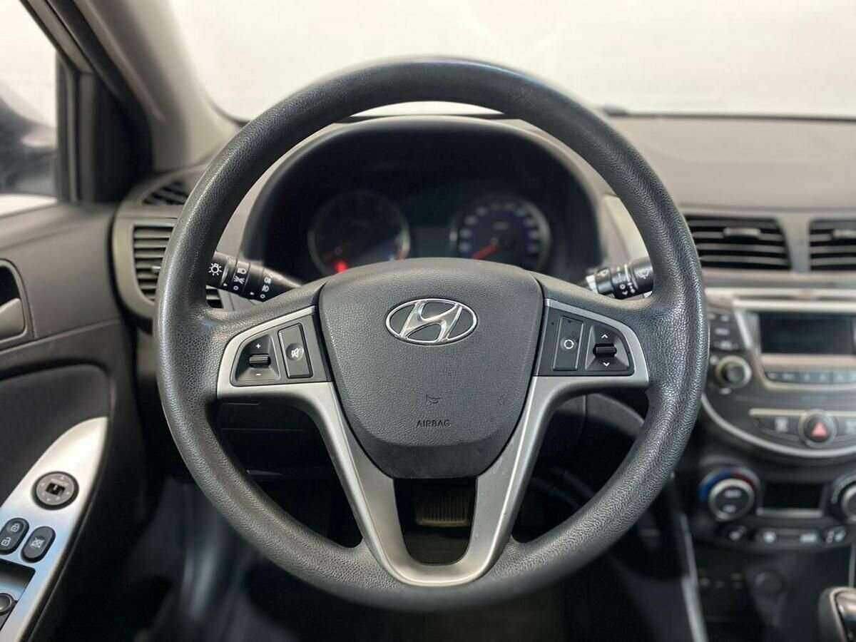 Купить Hyundai Solaris, 2015, 108 260 км, фото №12