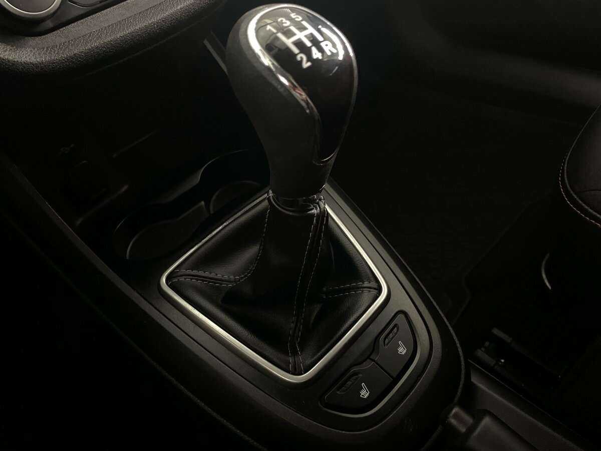 Купить Lada (ВАЗ) Vesta SW Cross, 2018, 88 269 км, фото №16