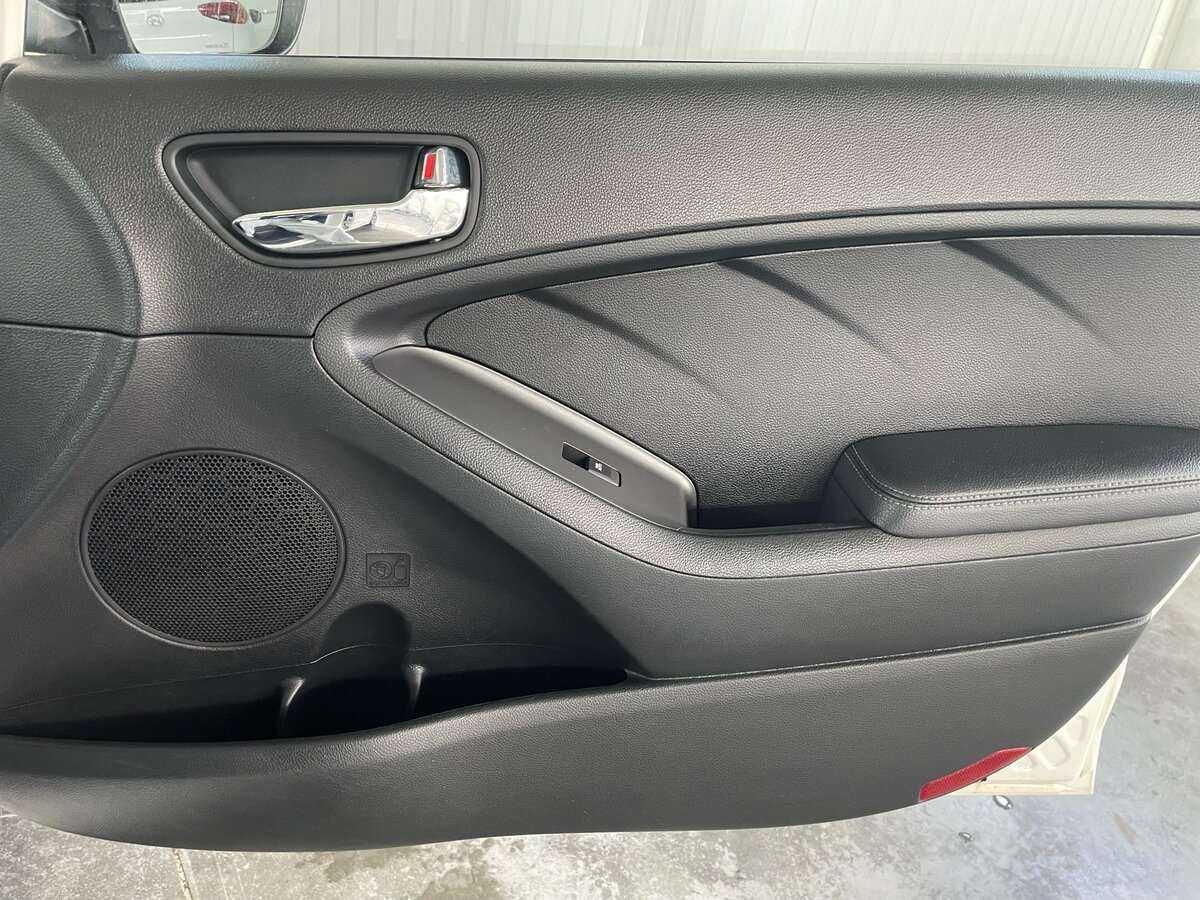 Купить Kia Cerato, 2014, 200 000 км, фото №25