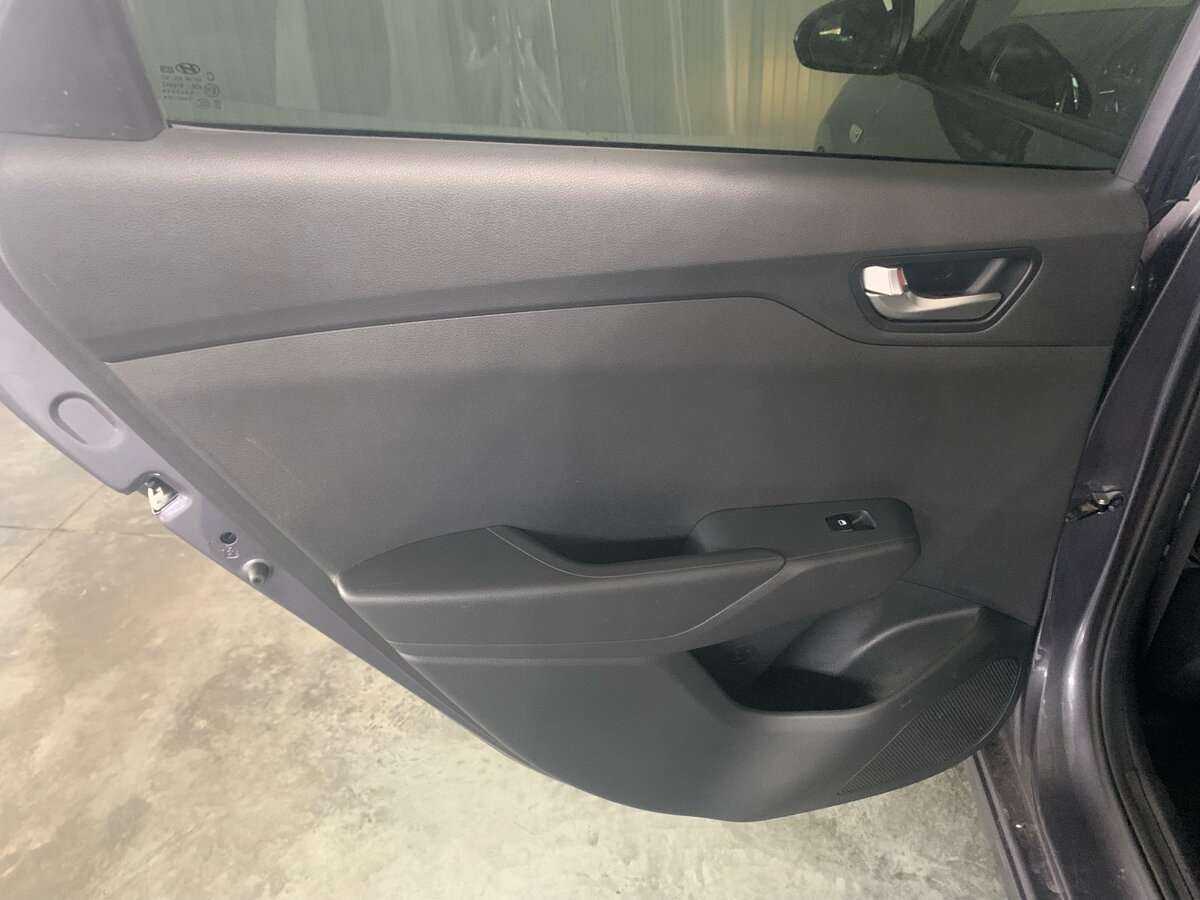 Купить Hyundai Solaris, 2021, 34 431 км, фото №19