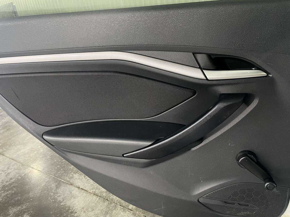 Купить Lada (ВАЗ) Vesta, 2019, 112 023 км, фото №21