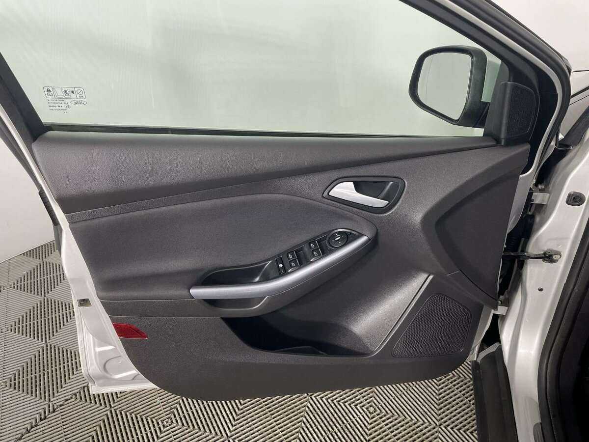Купить Ford Focus, 2014, 137 514 км, фото №8