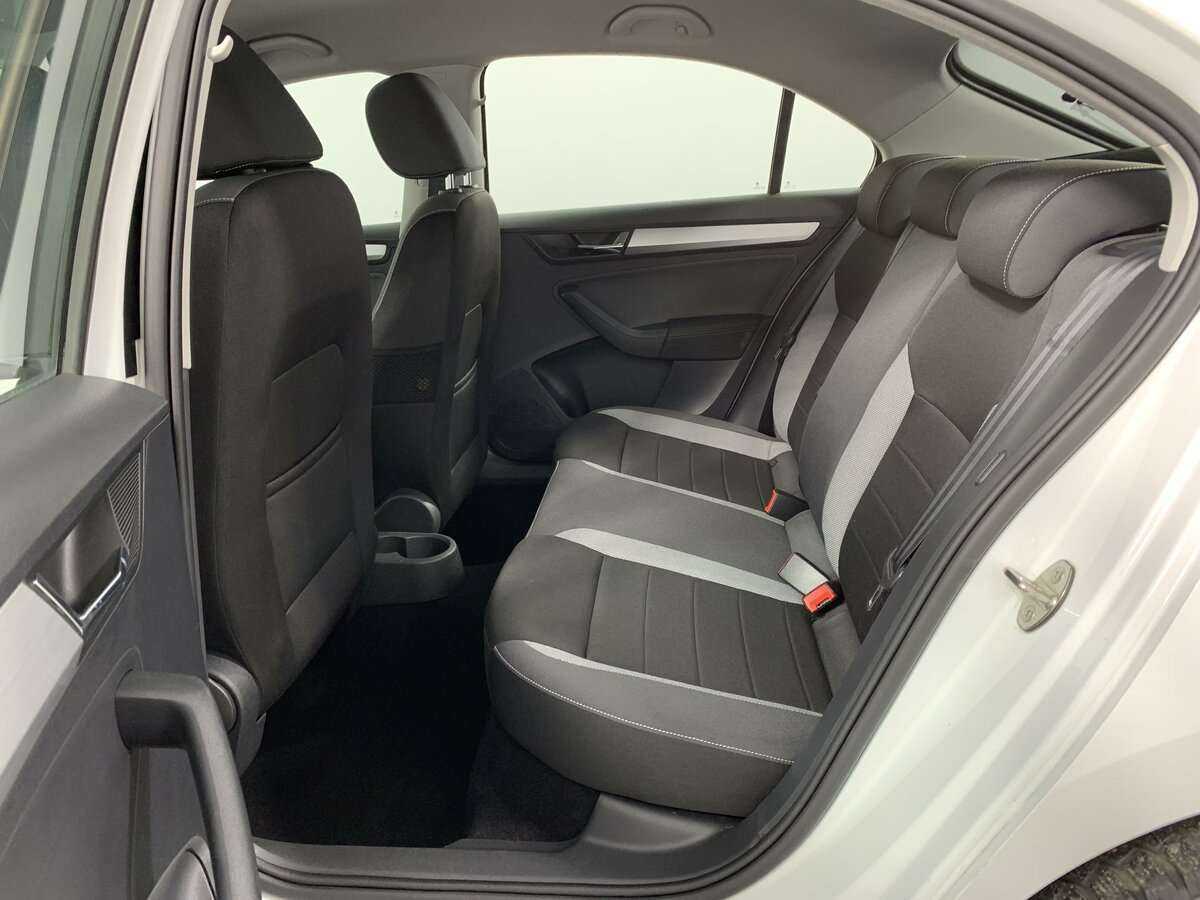 Купить Skoda Rapid, 2019, 64 324 км, фото №10