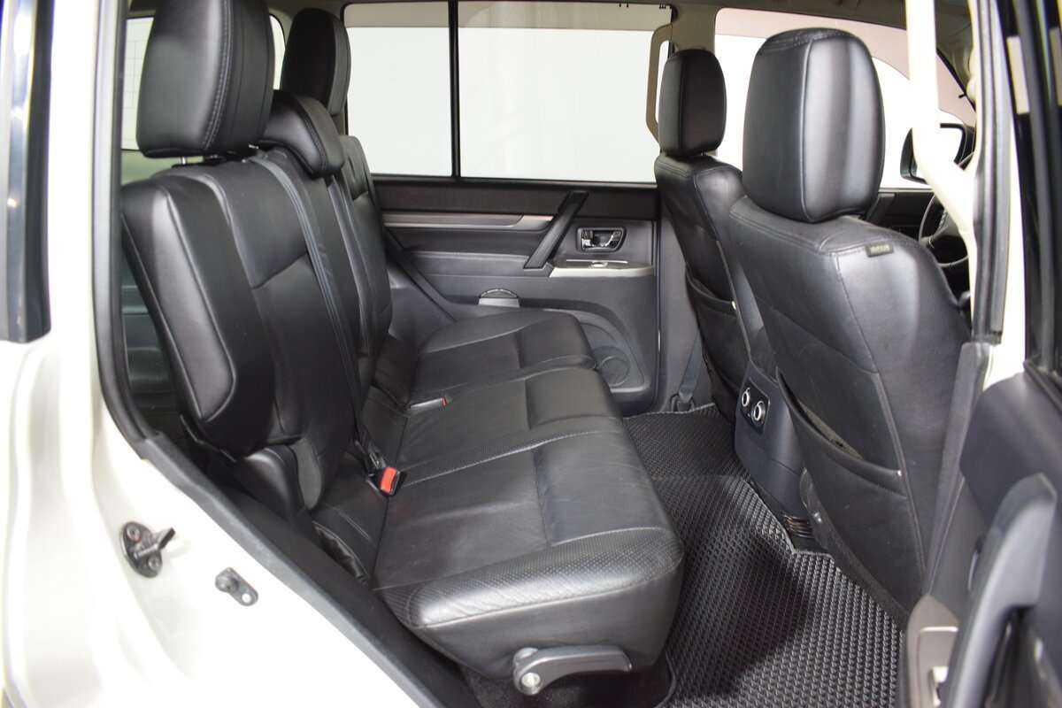 Купить Mitsubishi Pajero, 2014, 177 000 км, фото №12