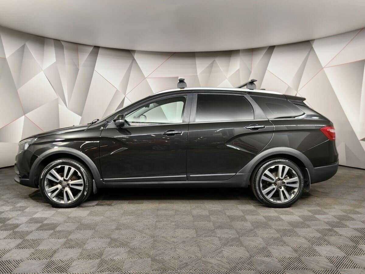 Купить Lada (ВАЗ) Vesta SW Cross, 2019, 66 589 км, фото №4