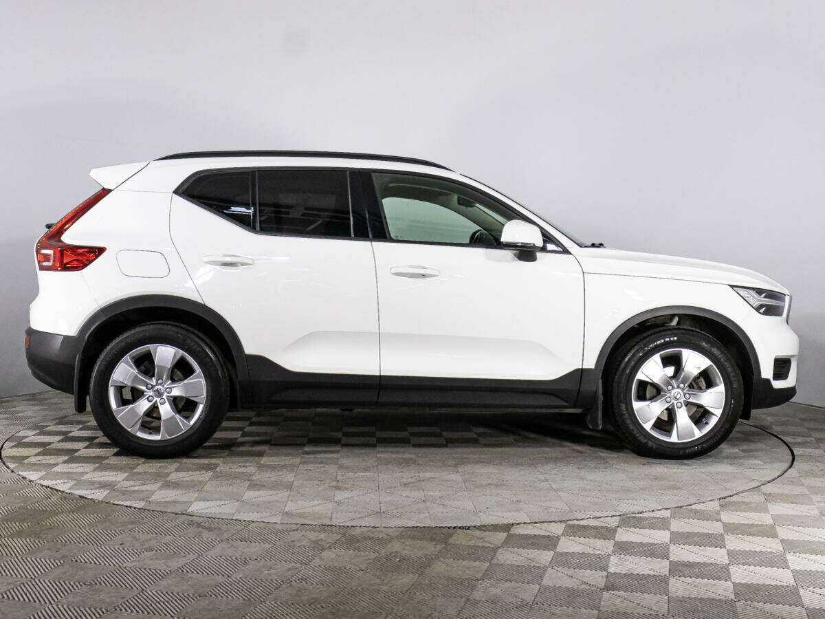 Купить Volvo XC40, 2019, 64 437 км, фото №4