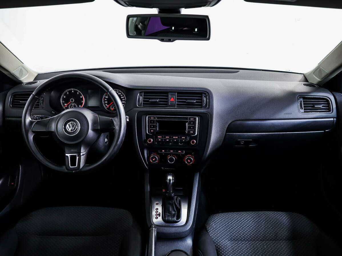 Купить Volkswagen Jetta, 2014, 152 188 км, фото №9