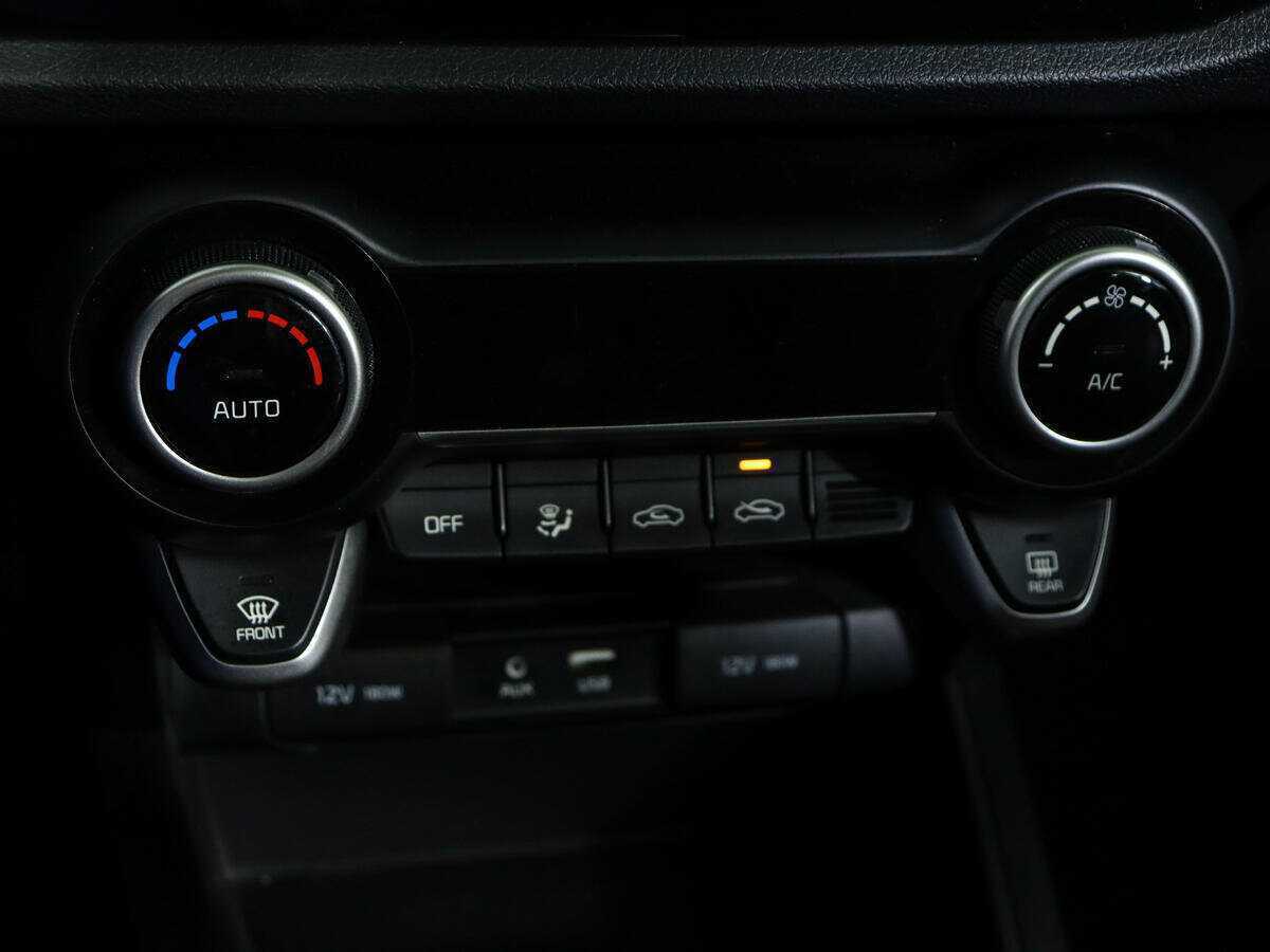 Купить Kia Rio X-Line, 2020, 38 086 км, фото №21