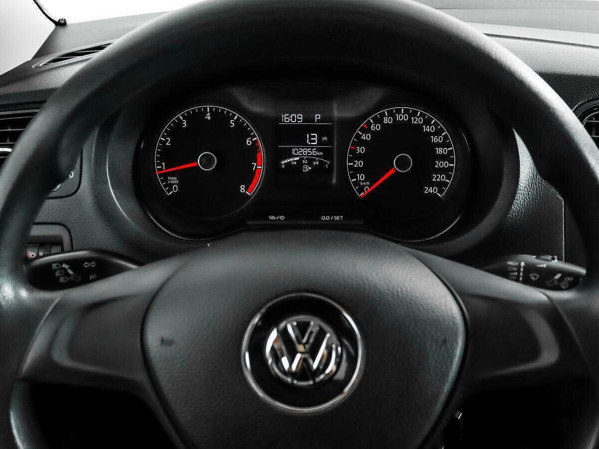 Купить Volkswagen Polo, 2016, 102 721 км, фото №15