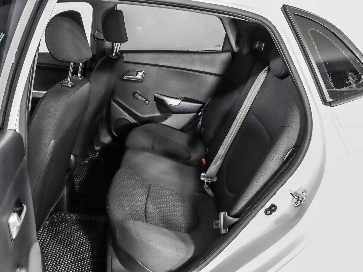 Купить Kia Rio, 2012, 155 596 км, фото №10