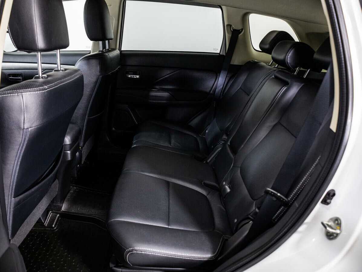 Купить Mitsubishi Outlander, 2014, 144 158 км, фото №10
