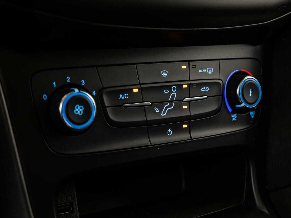 Купить Ford Focus, 2017, 92 000 км, фото №17