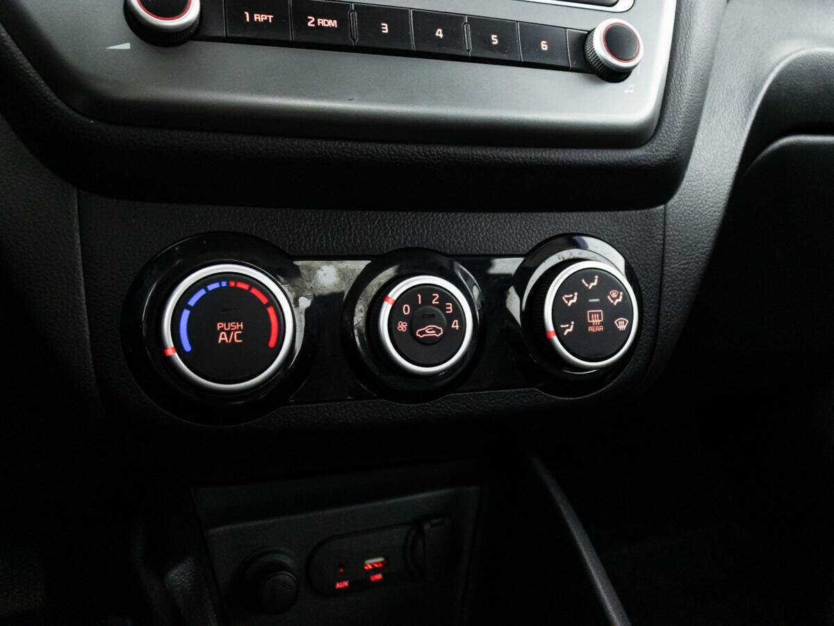 Купить Kia Rio, 2016, 96 671 км, фото №15