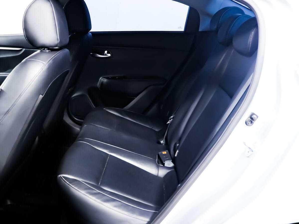 Купить Kia Rio, 2021, 66 702 км, фото №12