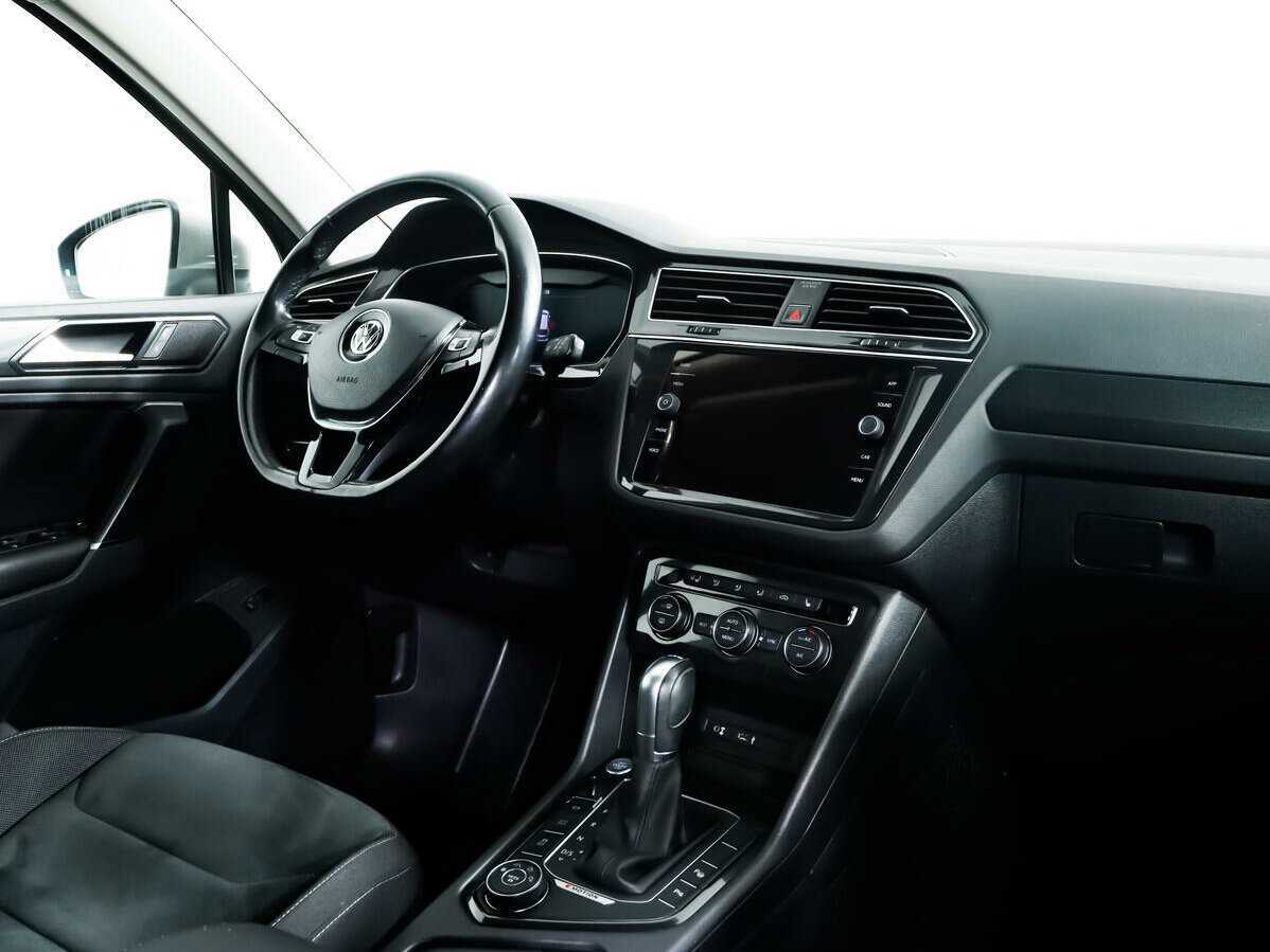 Купить Volkswagen Tiguan, 2017, 68 230 км, фото №7