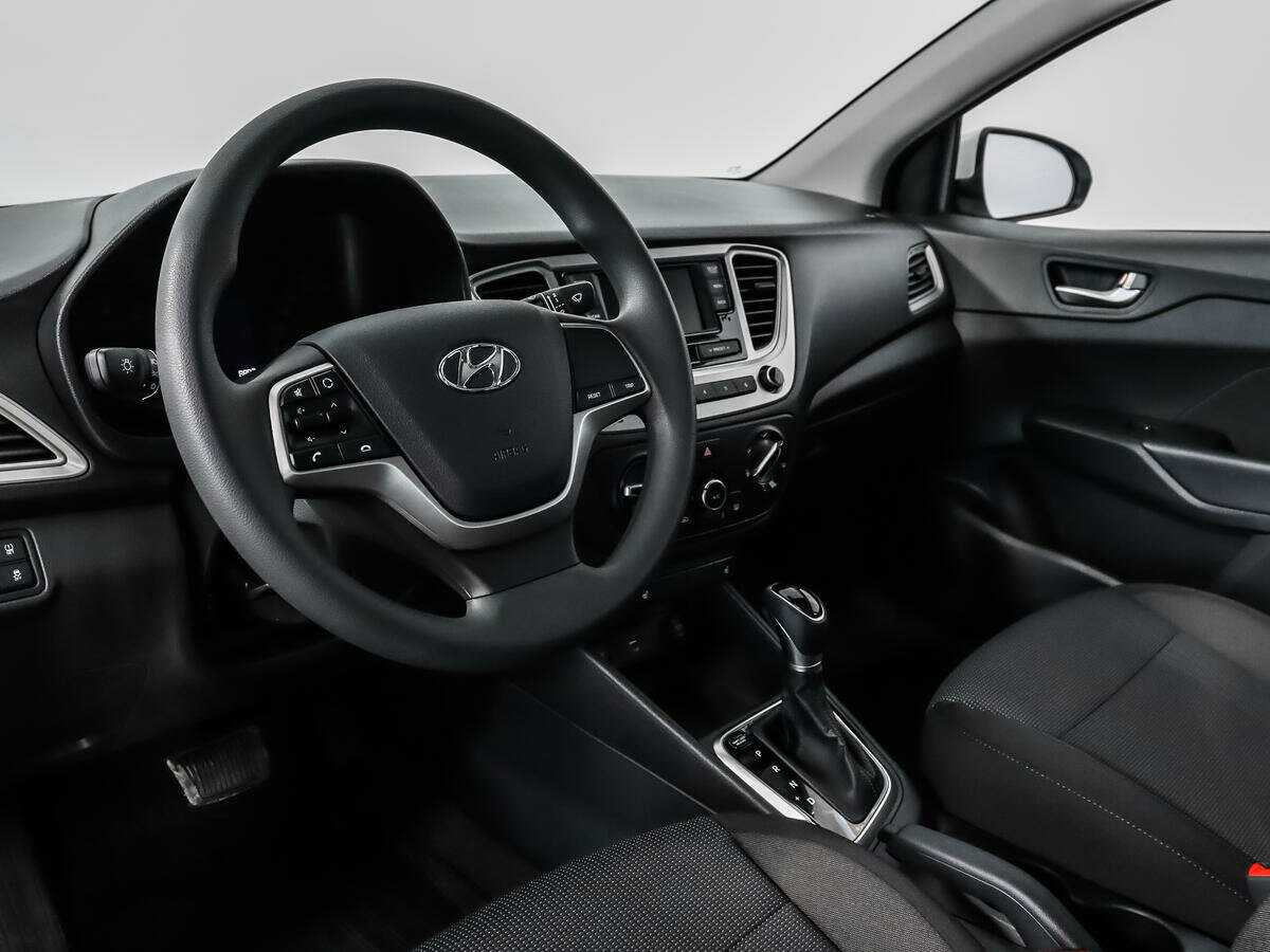 Купить Hyundai Solaris, 2021, 8 700 км, фото №9