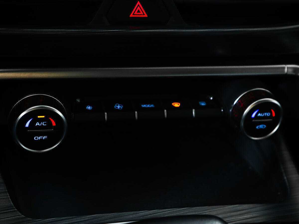 Купить Geely Tugella, 2022, 79 854 км, фото №17