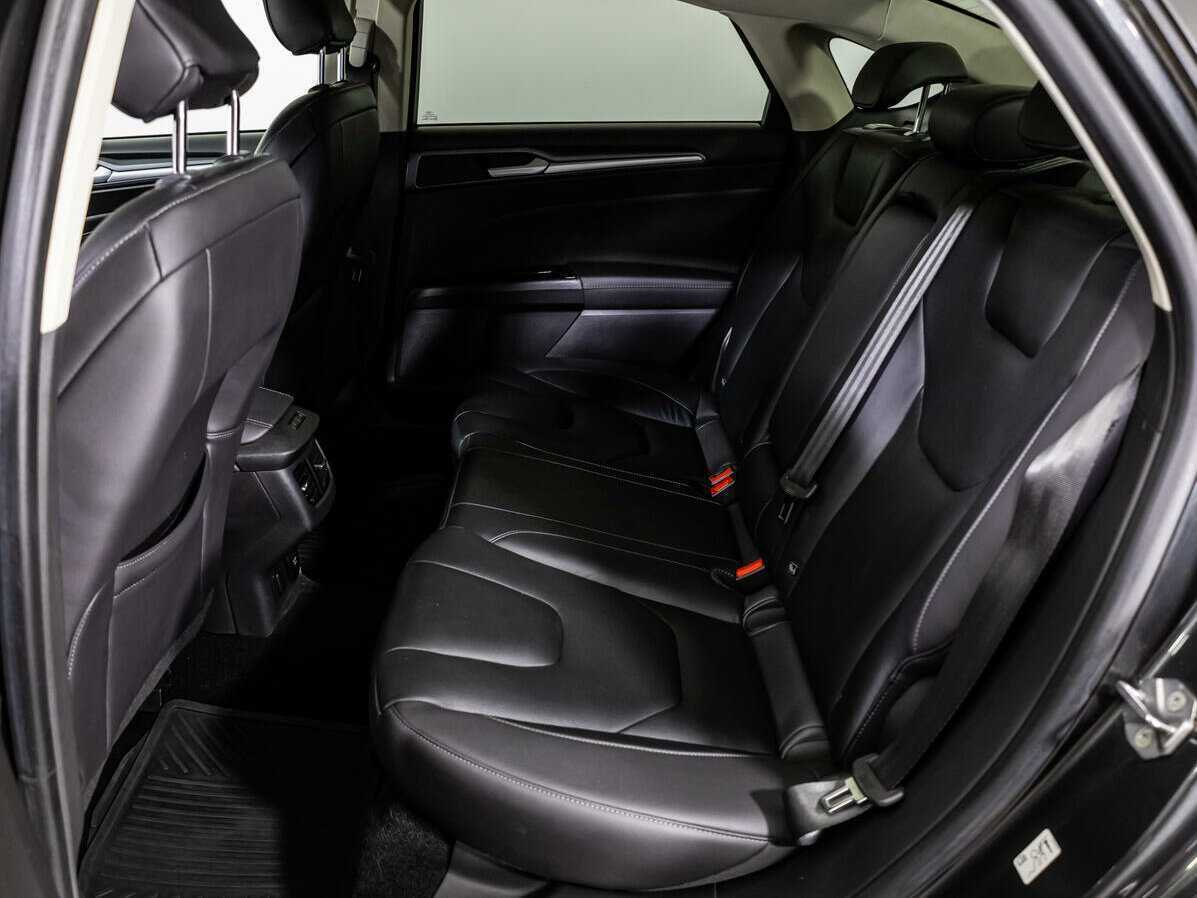 Купить Ford Mondeo, 2018, 156 226 км, фото №10