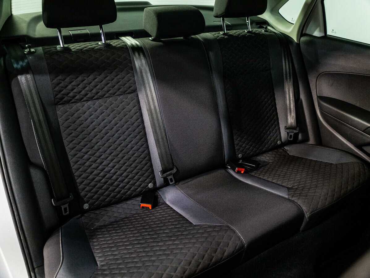 Купить Volkswagen Polo, 2018, 78 432 км, фото №9