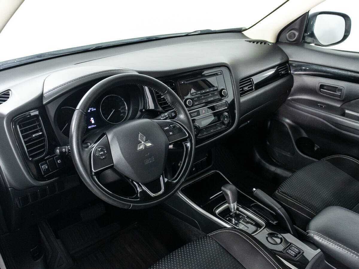 Купить Mitsubishi Outlander, 2020, 105 169 км, фото №11