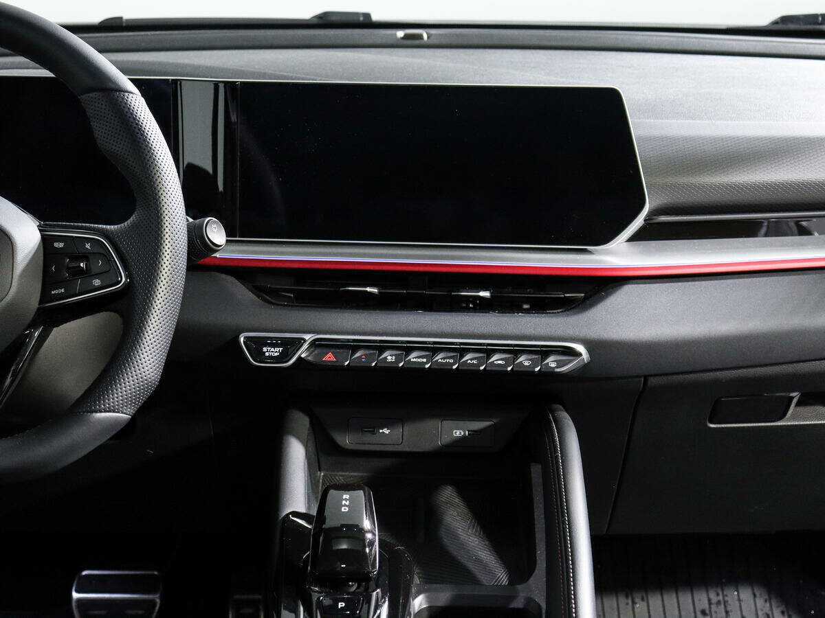 Купить Geely Coolray, 2023, 16 393 км, фото №13