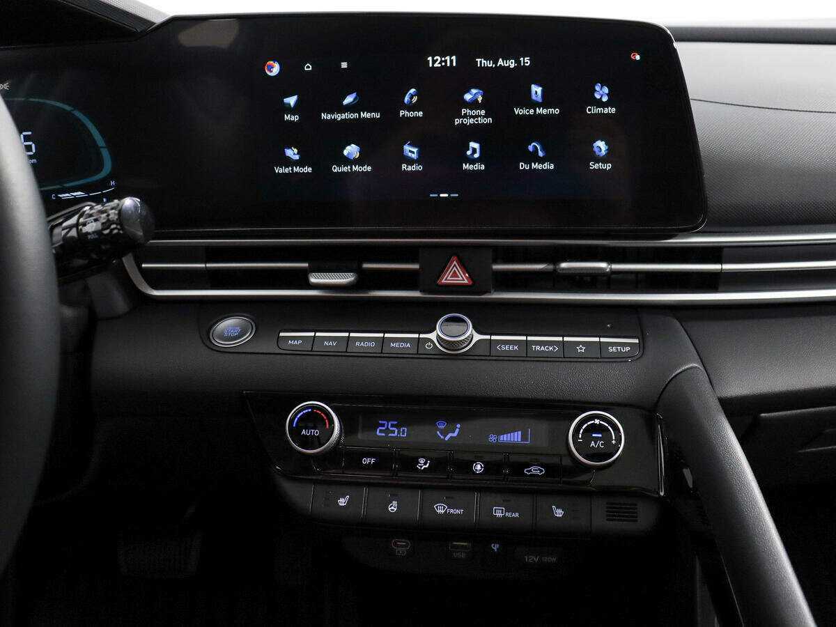 Купить Hyundai Elantra, 2024, 11 234 км, фото №17