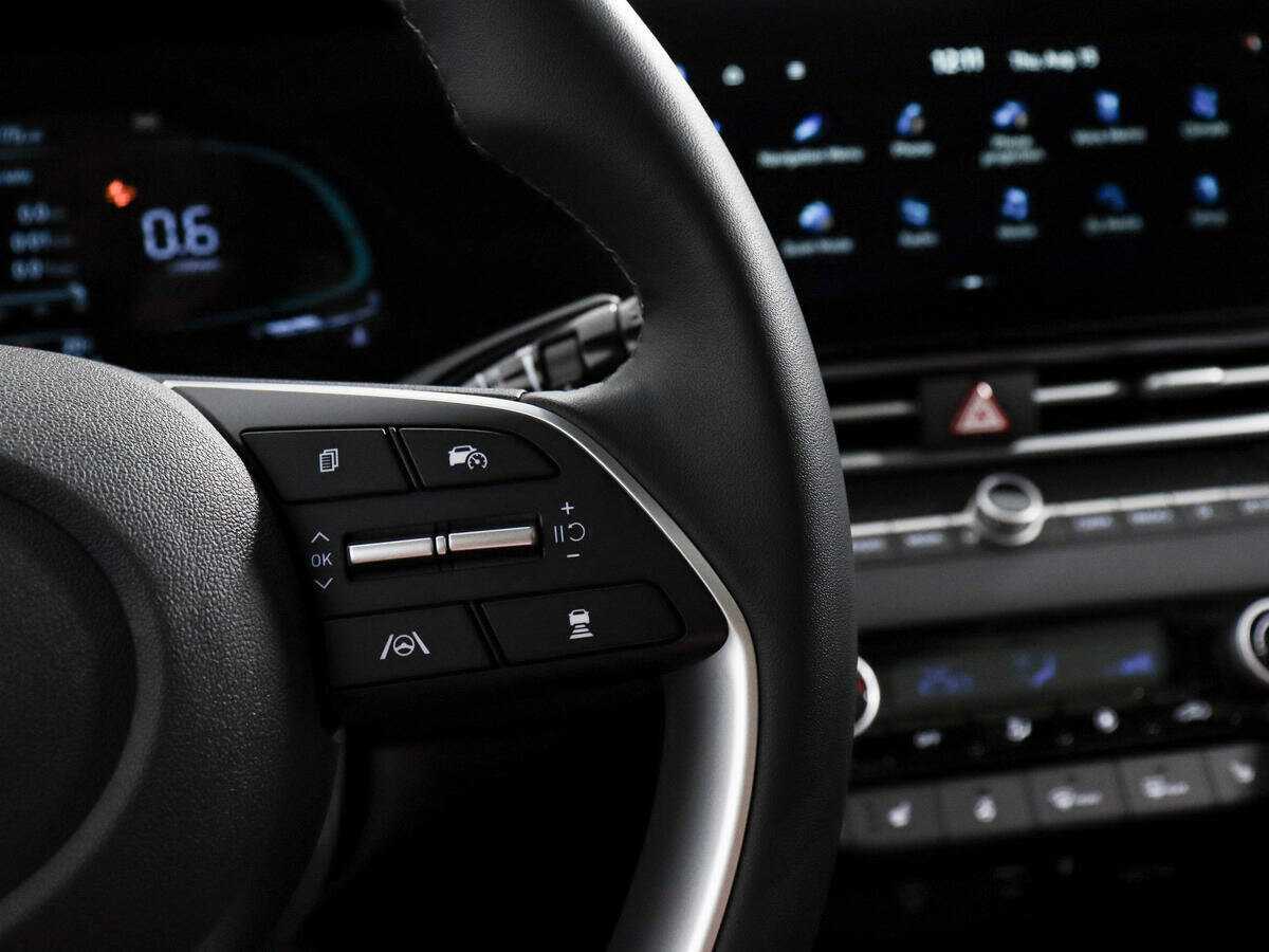 Купить Hyundai Elantra, 2024, 11 234 км, фото №18