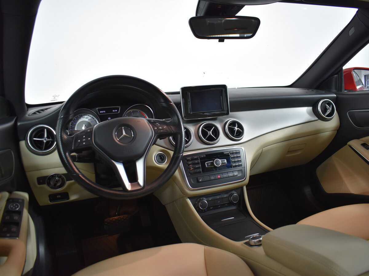 Купить Mercedes-Benz CLA 200, 2013, 219 000 км, фото №11