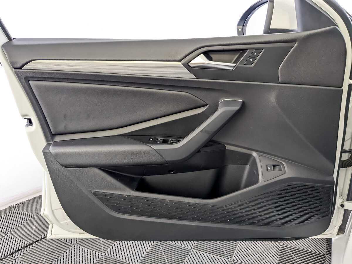 Купить Volkswagen Jetta, 2020, 62 878 км, фото №15