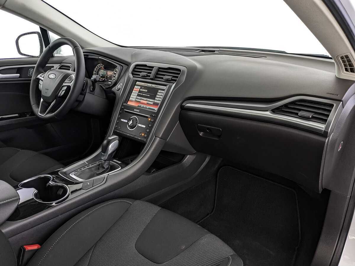 Купить Ford Mondeo, 2016, 91 513 км, фото №9
