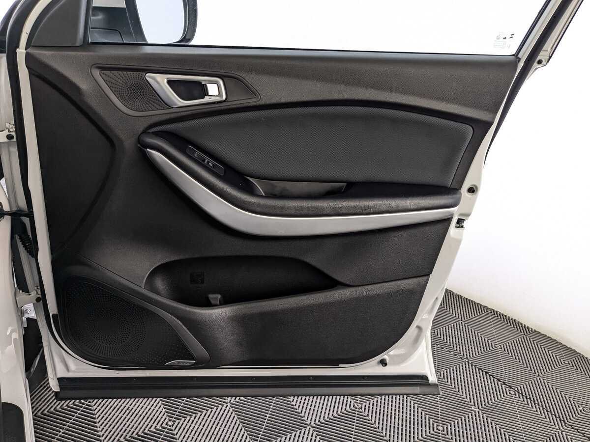 Купить CHERY Tiggo 7, 2019, 108 305 км, фото №21