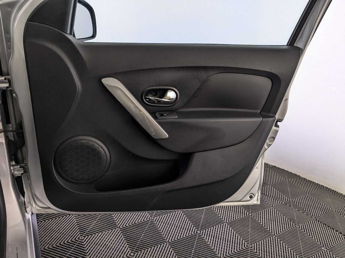 Купить Renault Sandero Stepway, 2019, 47 212 км, фото №20