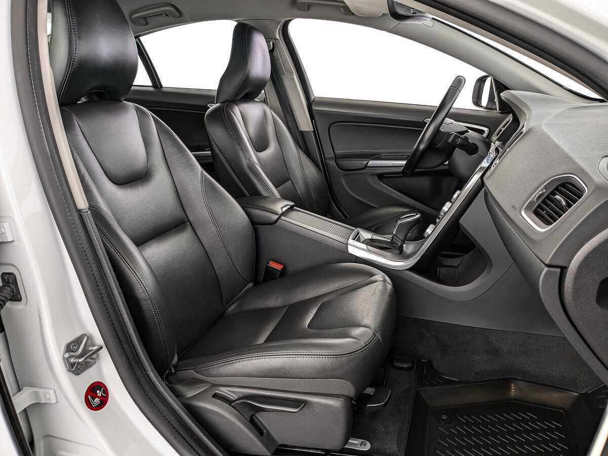 Купить Volvo S60, 2016, 99 792 км, фото №20