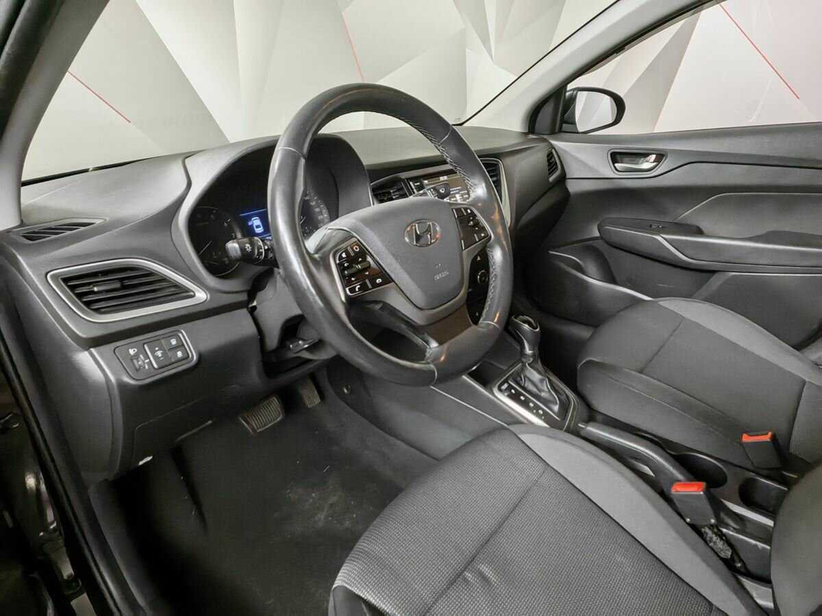 Купить Hyundai Solaris, 2017, 163 532 км, фото №14