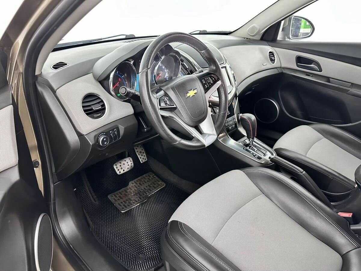 Купить Chevrolet Cruze, 2013, 165 317 км, фото №7