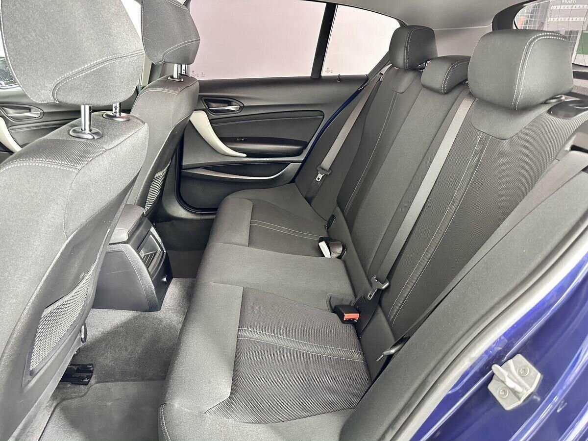 Купить BMW 1 серии 118i, 2017, 66 216 км, фото №16