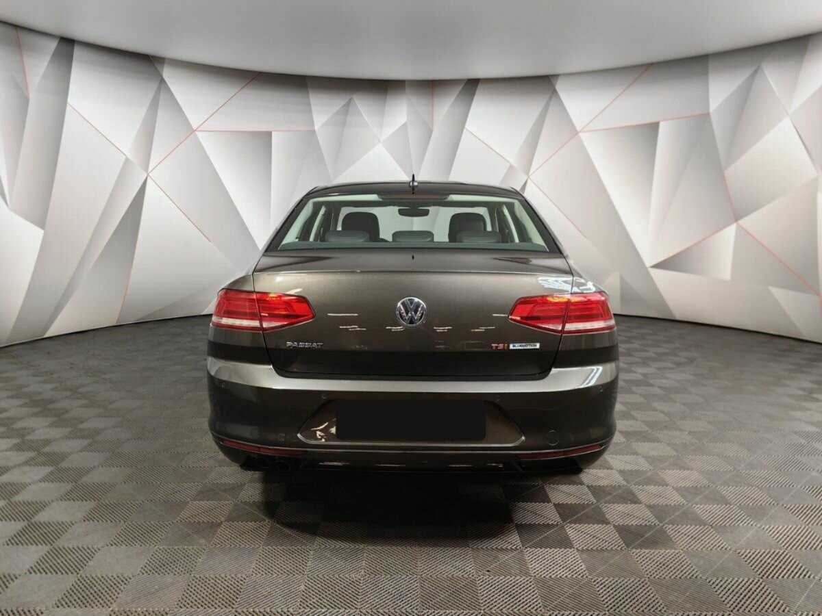 Купить Volkswagen Passat, 2017, 50 341 км, фото №8