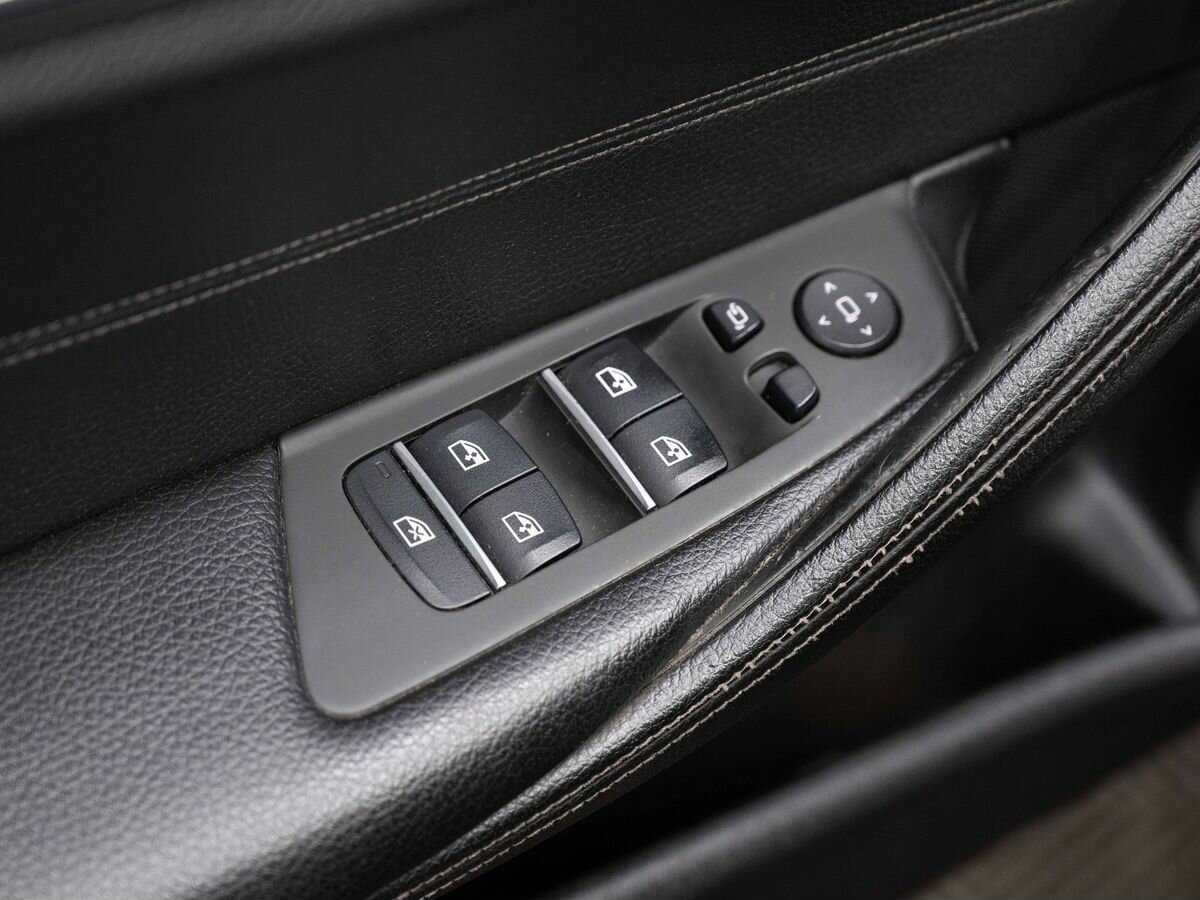 Купить BMW 5 серии 520d, 2018, 155 280 км, фото №18