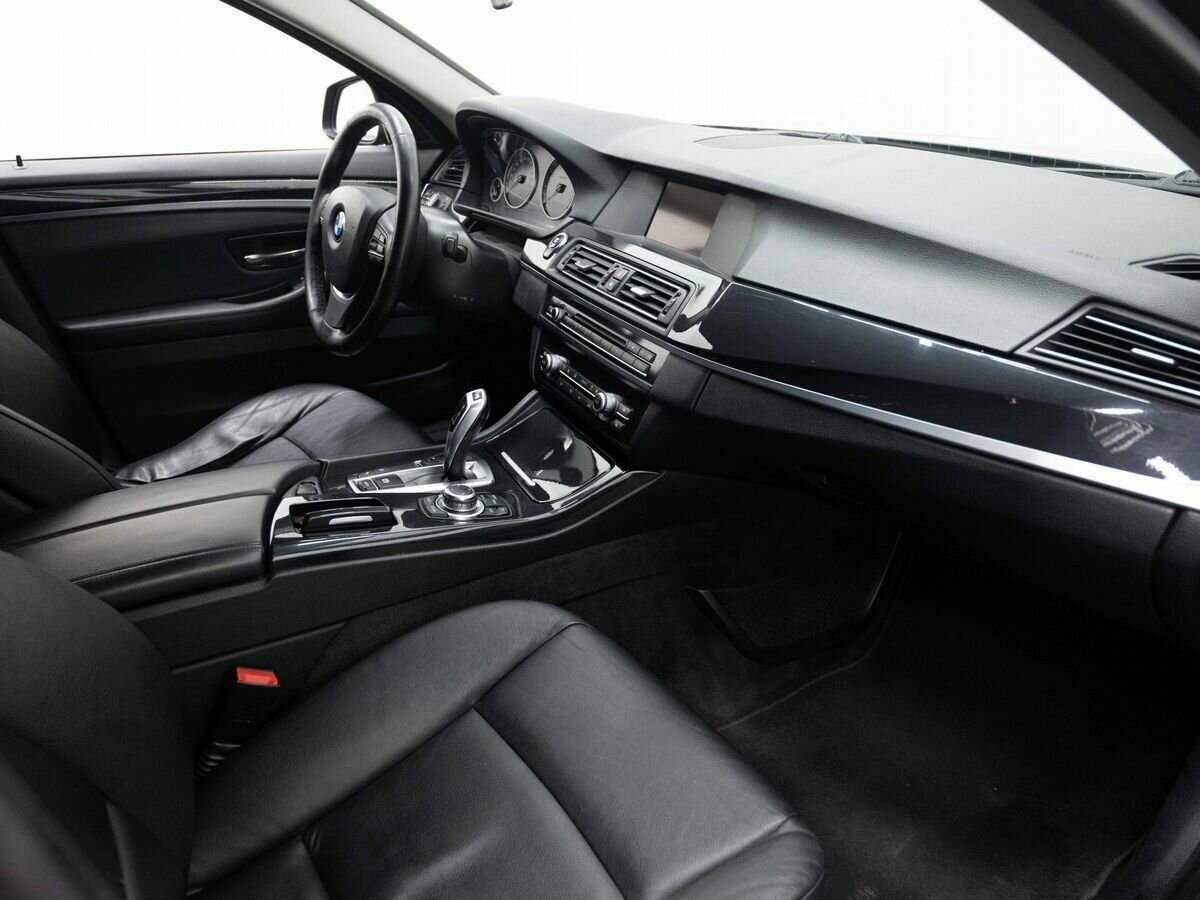 Купить BMW 5 серии 528i xDrive, 2012, 194 204 км, фото №11