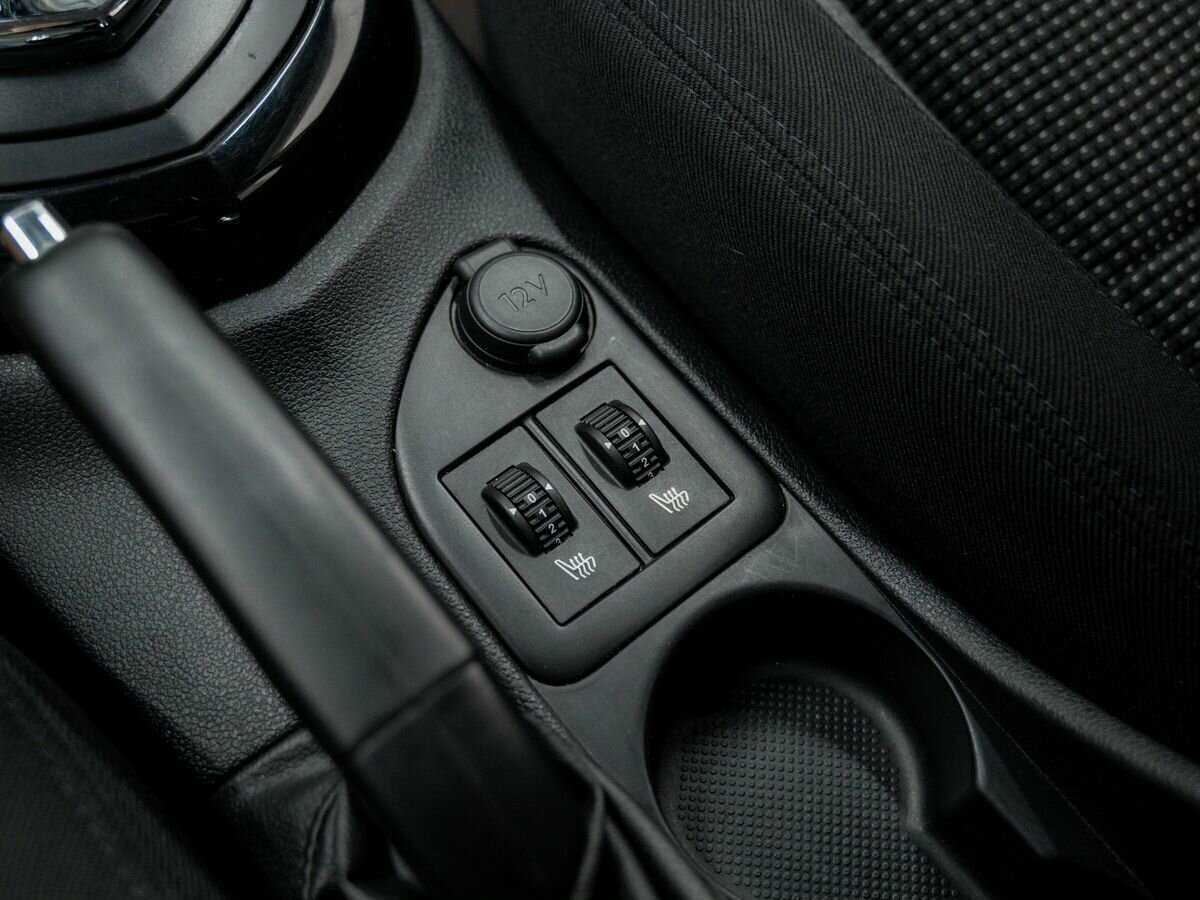 Купить Peugeot 408, 2017, 129 611 км, фото №17