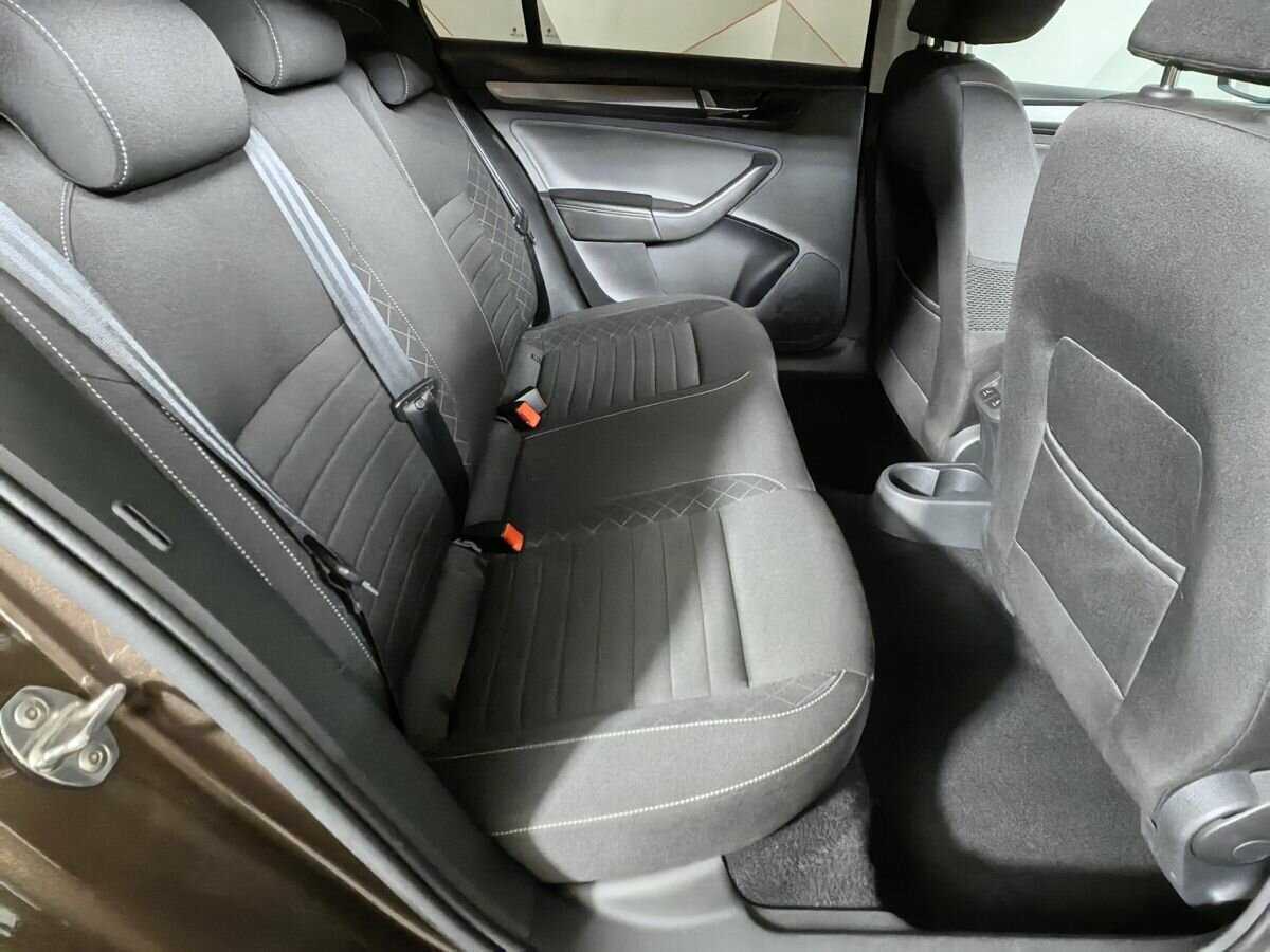 Купить Skoda Rapid, 2018, 166 850 км, фото №12