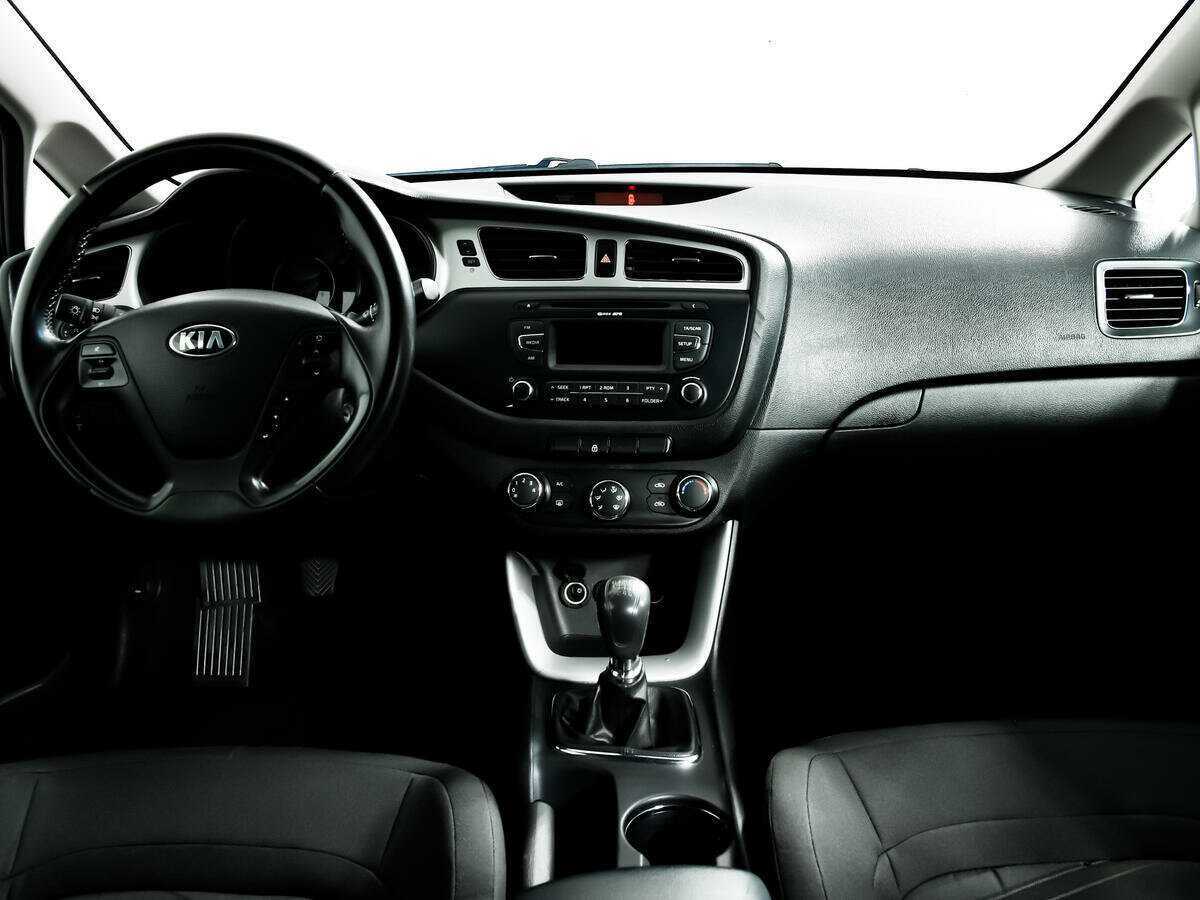 Купить Kia Ceed, 2014, 155 780 км, фото №11