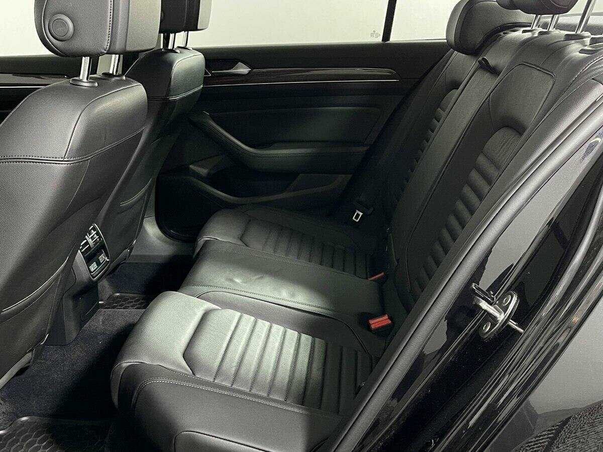 Купить Volkswagen Passat, 2018, 73 865 км, фото №8