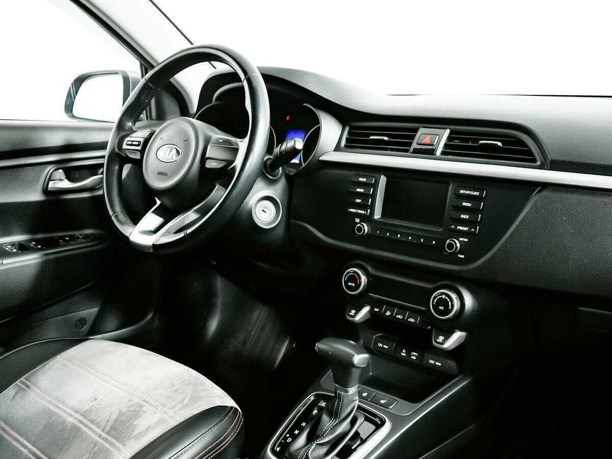 Купить Kia Rio, 2018, 83 848 км, фото №9