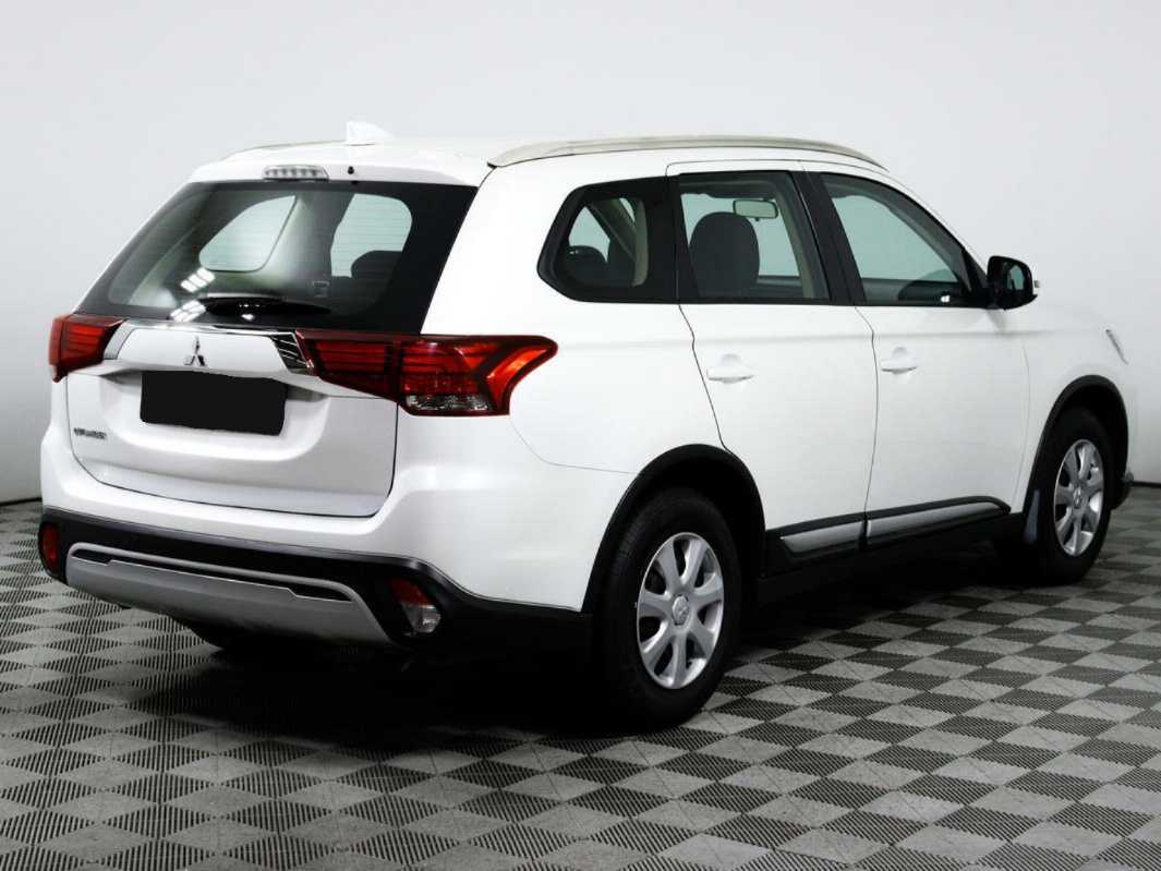 Купить Mitsubishi Outlander, 2021, 63 800 км, фото №4