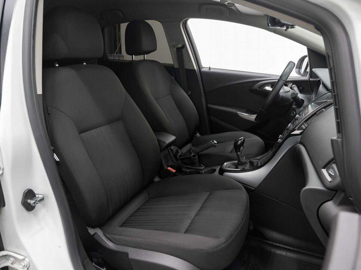 Купить Opel Astra, 2013, 236 636 км, фото №12